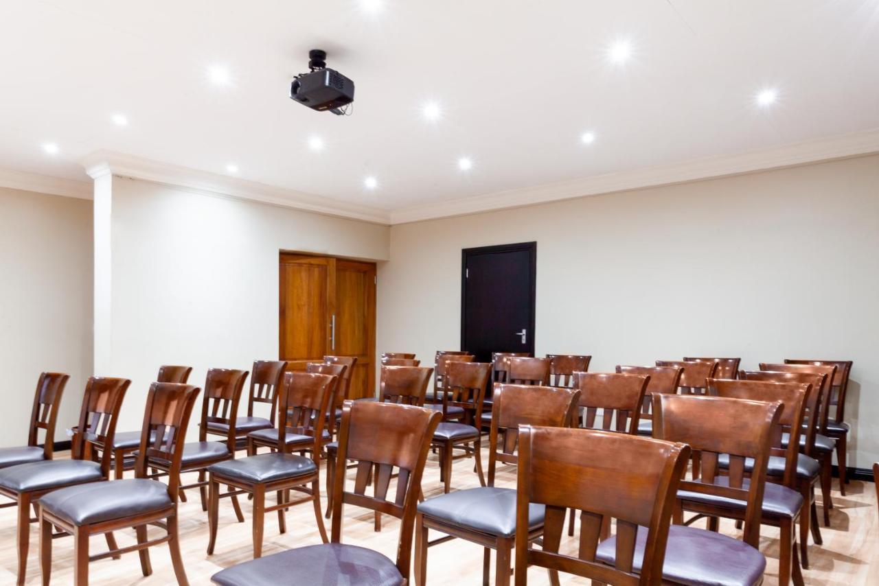 Innjoy Boutique Hotel Центурион Экстерьер фото